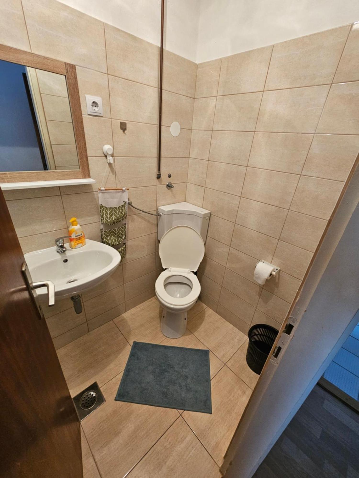 House Katka Otel Vodice Oda fotoğraf