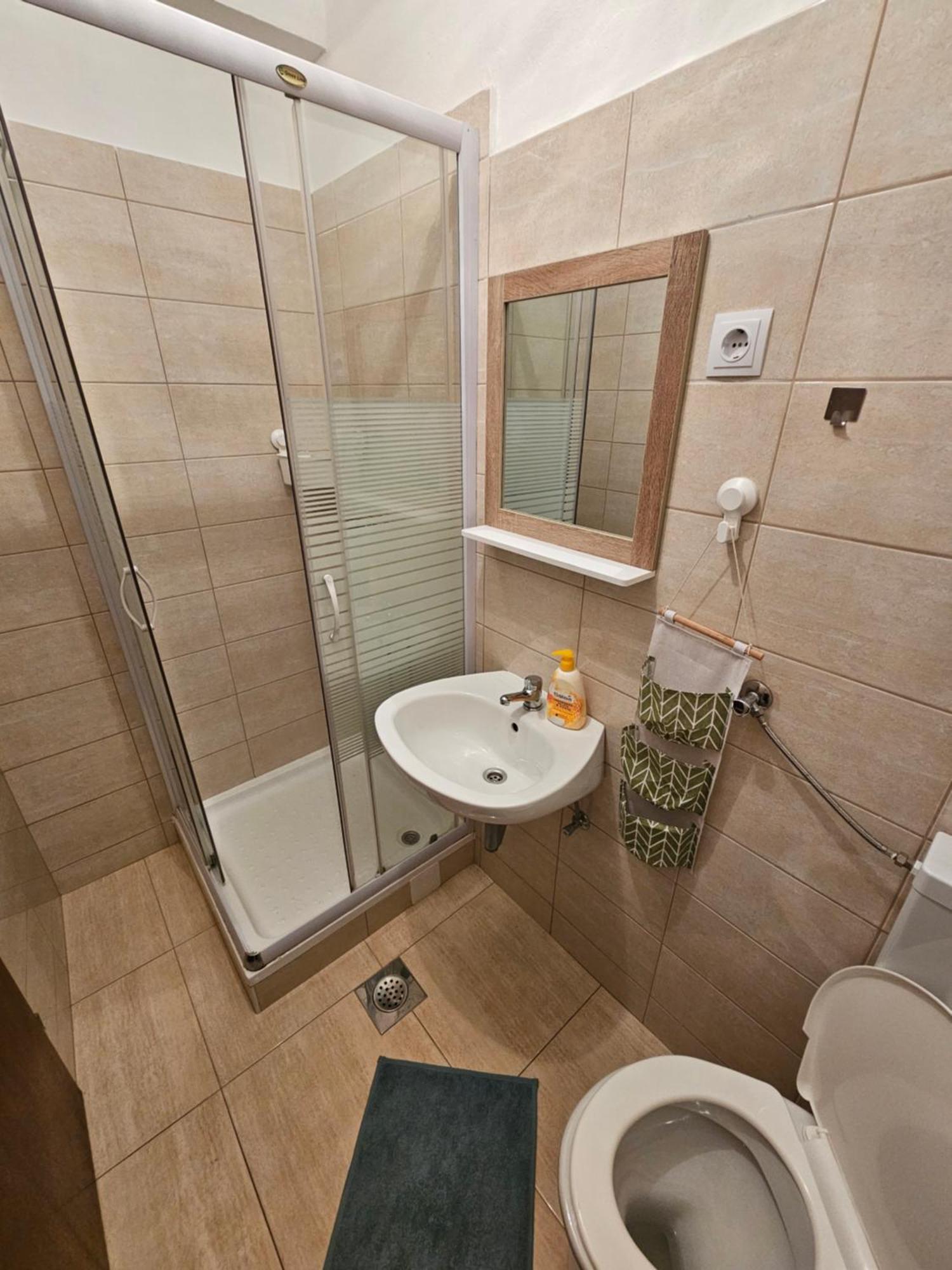 House Katka Otel Vodice Oda fotoğraf