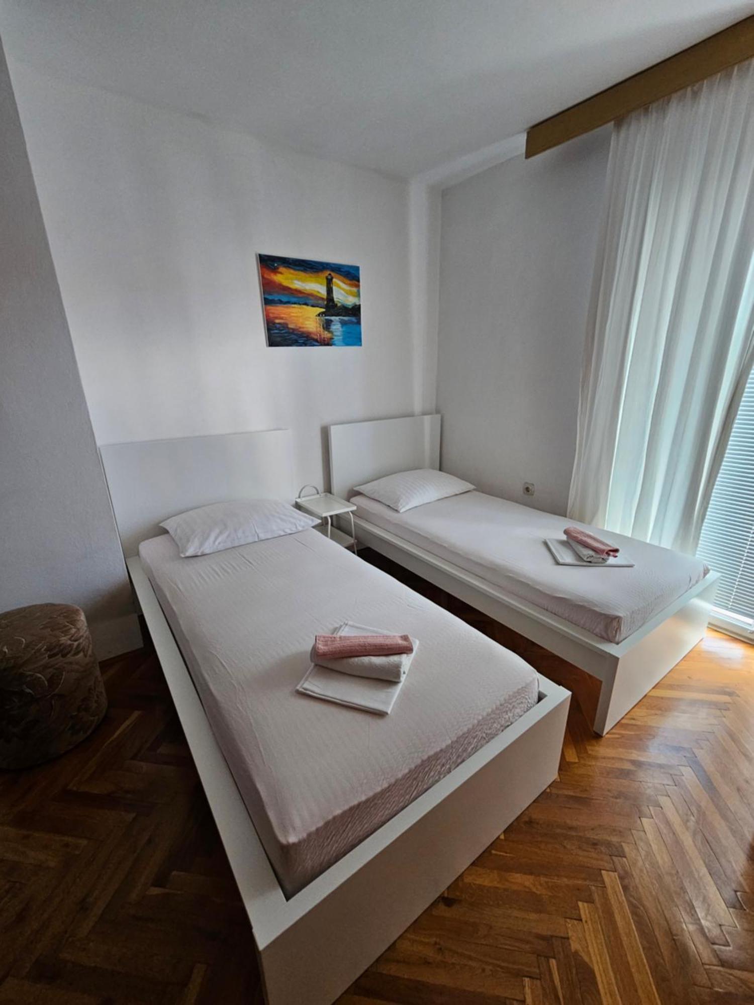 House Katka Otel Vodice Oda fotoğraf